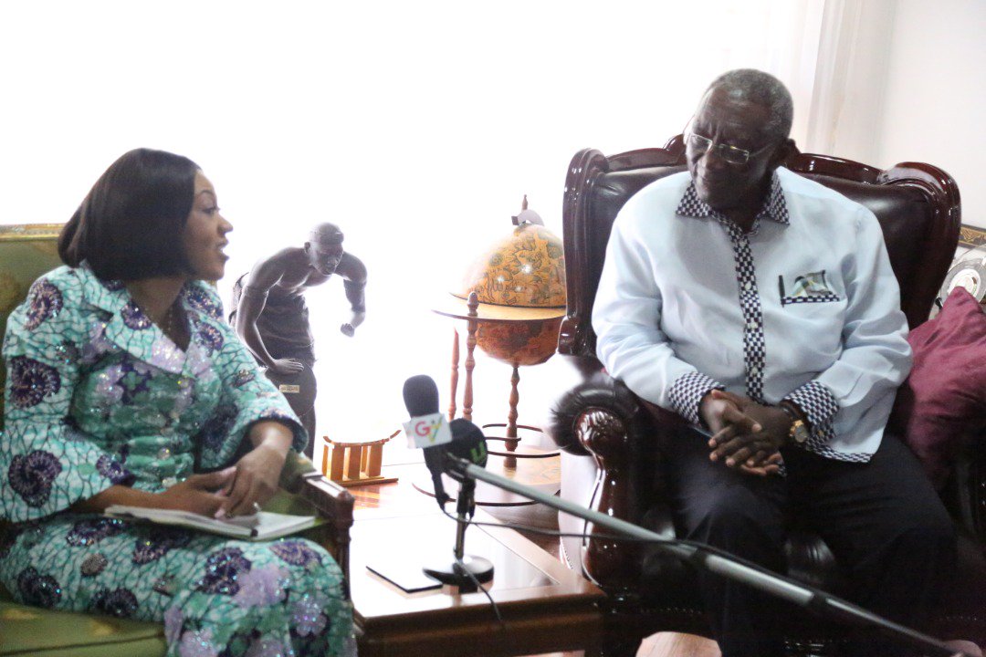 ECGhanaOfficial's tweet photo. A former President of the Republic of Ghana has again commended the Chairperson of the Electoral Commission Mrs. Jean Mensa for her integrity and good track record #ECMEDIA
https://t.co/jDbVcP6Zo2 https://t.co/56jdyiymcD