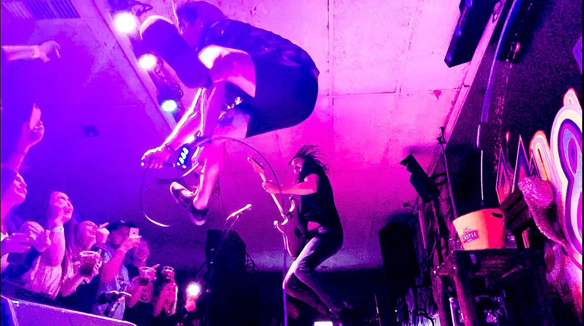 JackParow's tweet image. Thanx vir gisteraand #ellisras it was fkn MAL!! #Boksburg vanaand gaan ons fkn #hardpartytie by @PresleysBoksbur #boksburg en more aand by @presleyspta !!// Bring ‘n sambreel, ons gaan nat spat! // 📸 : @STRABJamneck