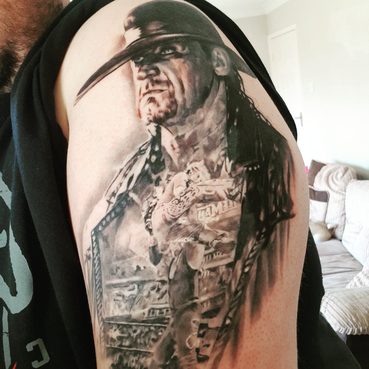 X \ Matty C على X: "My Undertaker, Wrestlemania 25 themed tattoo is all finished, thank you Lincoln from Liberty Bell Tattoo Parlour. #undertaker #undertakertattoo #wwe #wrestlemania25 @undertaker @McCoolMichelleL @ShawnMichaels https://t.co/9stkDnaRJm"