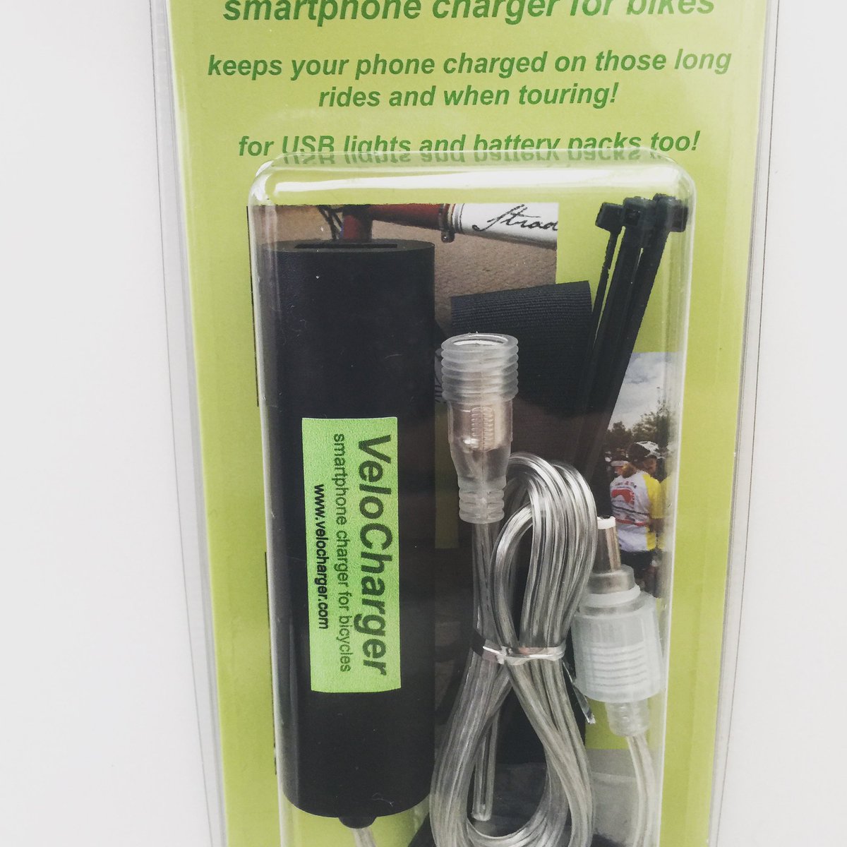 velo_charger's tweet image. Great charging device for #bikes #Smartphone #usblights #batterybanks #cycling