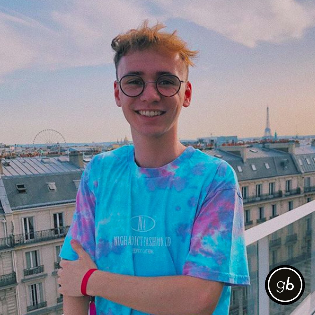 GetBeautyParis's tweet photo. Bravo aux bacheliers 2019 🥇😊🍾 #baccalaureat2019 #bac2019 https://t.co/QIXuxgxL8K