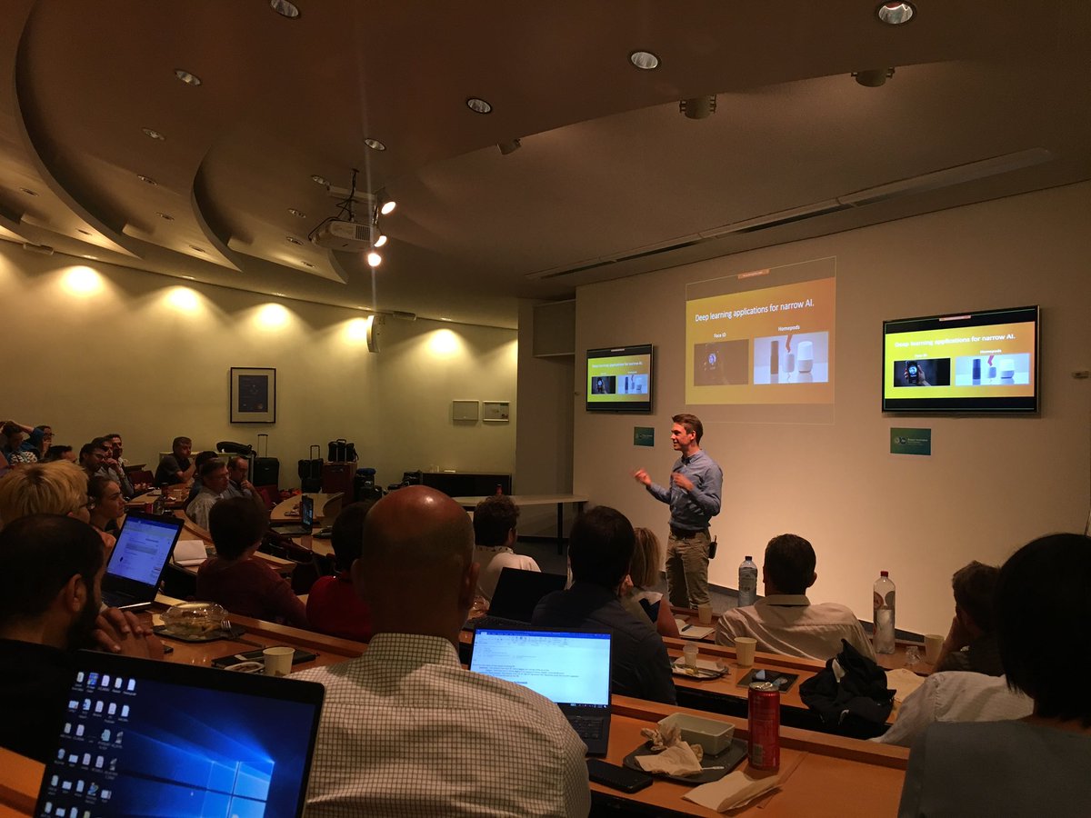 Full house during a lunch and learn session at P&amp;G Brussels. Always fun to have an analytical and interactive audience who are quick to answer tricky questions correctly! Next time - deep dive into the optimisation methods!