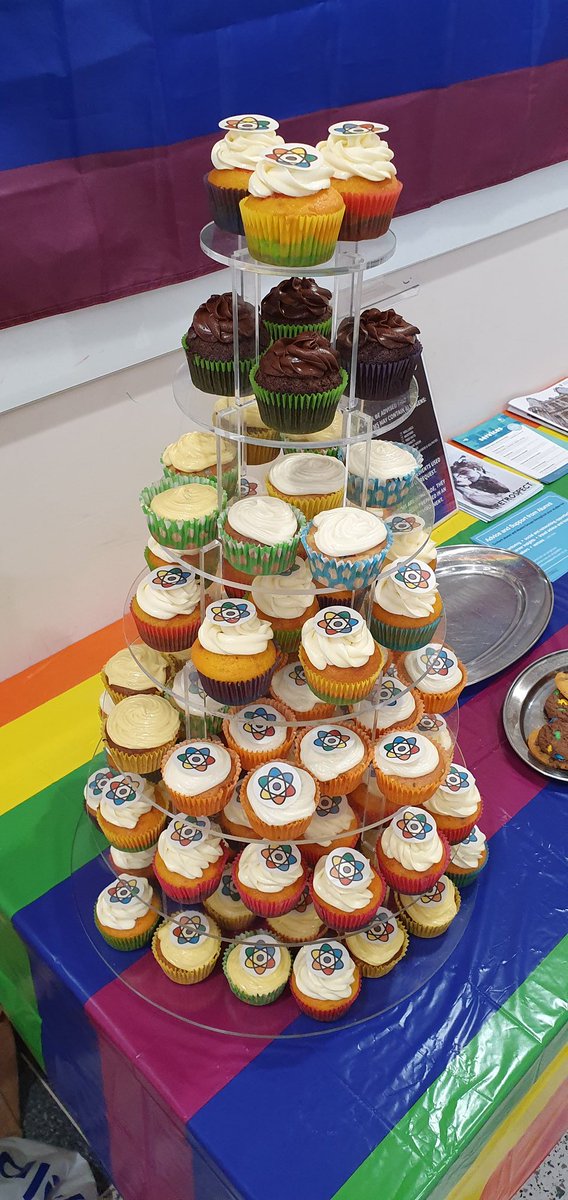 We're set up in the Sanger Building to continue our #LGBTSTEMDay celebrations! Cake, face paints, leaflets and more!

#Pride #PrideInSTEM #LGBTQSTEMDay #LGBTQIASTEMDay