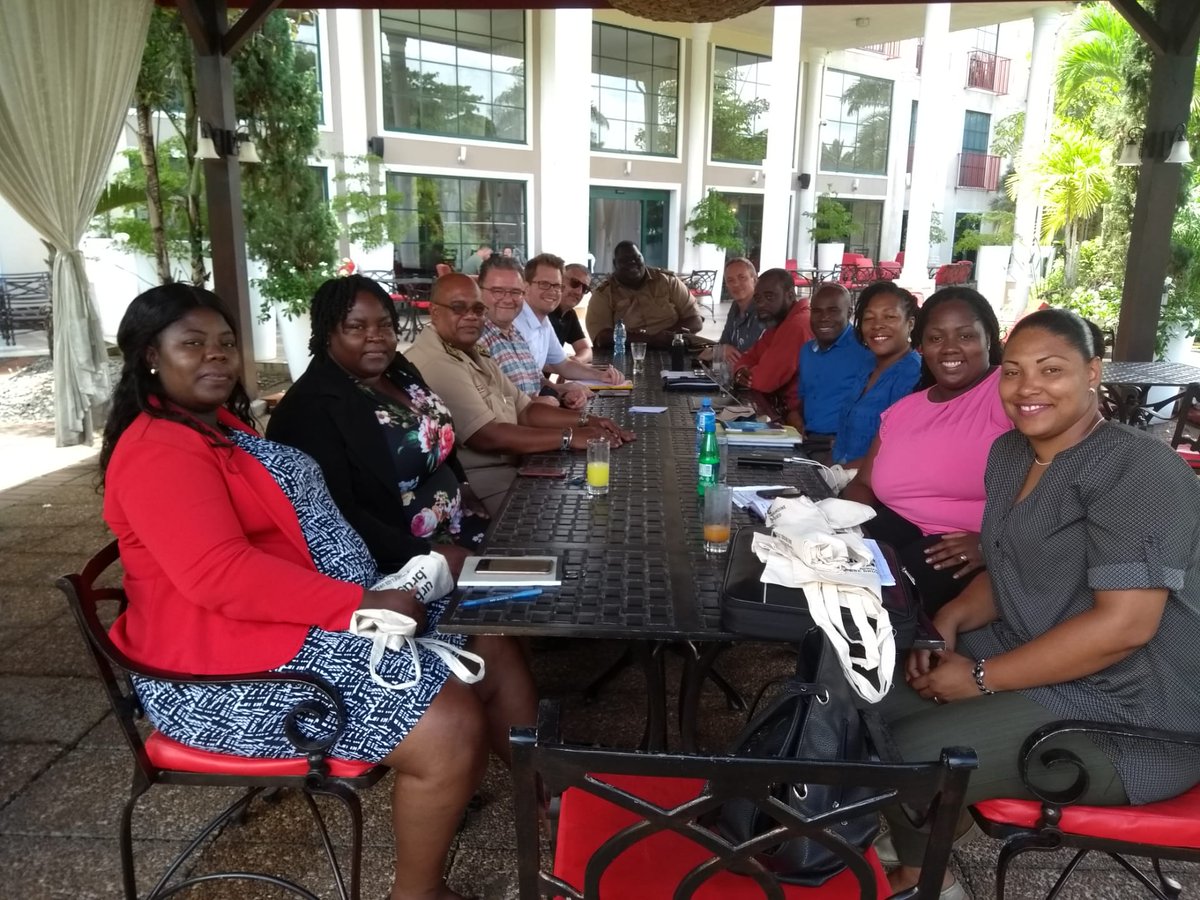 Après plusieurs jours de collaboration fructueuse, la mission de la <a href="/rbc_bhg/">Bruxelles/Brussel</a> à #Paramaribo se termine. Ma prochaine étape de de notre collaboration avec #Paramaribo : la participation des chefs de #TorCuisine au  festival #eatbrussels - 5-8 Septembre! <a href="/ChefsSuriname/">SurinameChefs</a> #Suriname