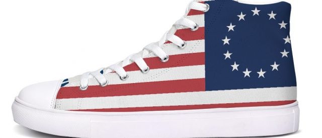 CitizensJourn's tweet photo. βBoss Like Rossβ: Another Clothing Line Releases Betsy Ross Flag Sneakers #BetsyRoss #BetsyRossFlagSneakers #BossLikeRoss #flag #OutofLine #ShelbyTalcott #TheDailyCaller https://t.co/vicrT66XHo https://t.co/wBM5QdZtrn