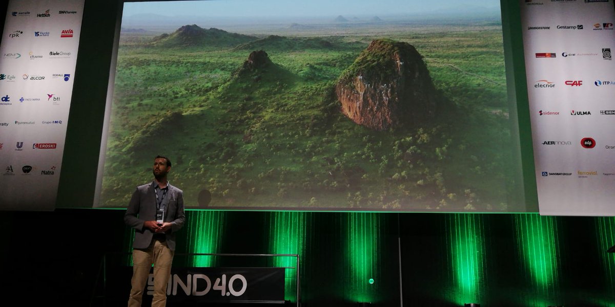 eave_io's tweet image. Seen here in action today, @EaveWork CEO David Greenberg presenting the work we have been doing with @Bridgestone over the last 3 months at the #DemoDayBind40 in #Bilboa #Technology