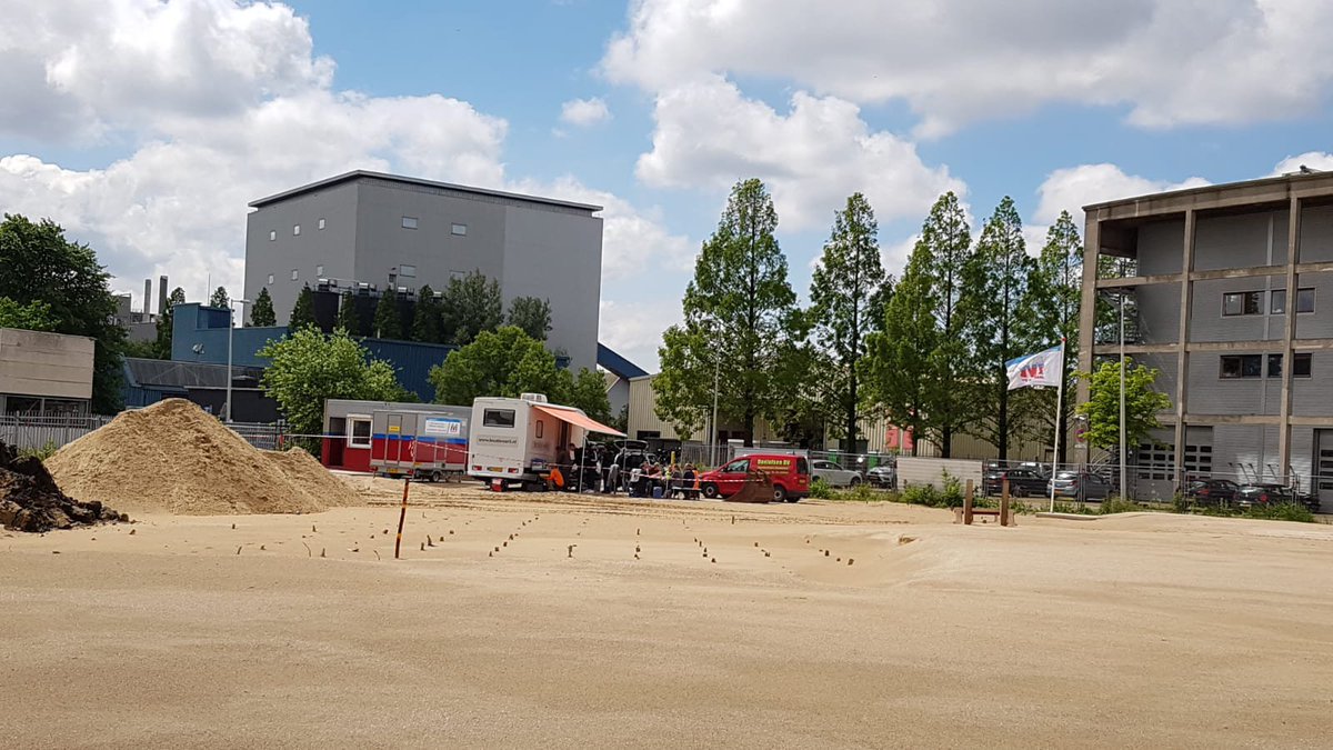 Belastingdienst. Leuker kunnen ze ’t wel maken. Met Markus.
x.com/bdzakelijk/sta…