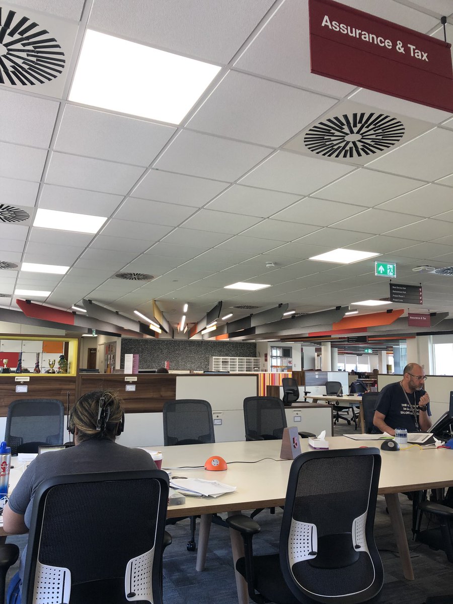 Feeling #pwcproud - flexible working out of the @PwC_SouthEast Southampton office today allows me to get a long weekend of sailing ⛵️ the Solent. Anchor up by 19:30 - pub in Cowes by 22:00 for last orders. #pwcflexibleworking #everydayflexibility