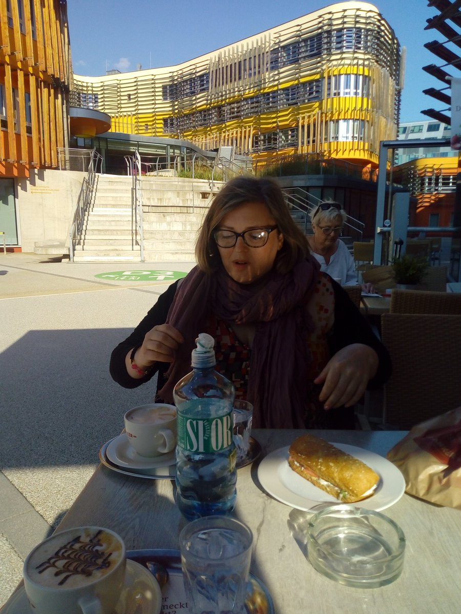 MosconeF's tweet photo. @CatiaNicodemo is the *life blood* of the #AEHESG . Nothing would happen without this great economist. I don't known where she gets all her energy and ideas. She is like a 🌋. Lucky to be her friend. 
Grazie di cuore Catia 😍 
#econtweeter https://t.co/6rJq5d066t