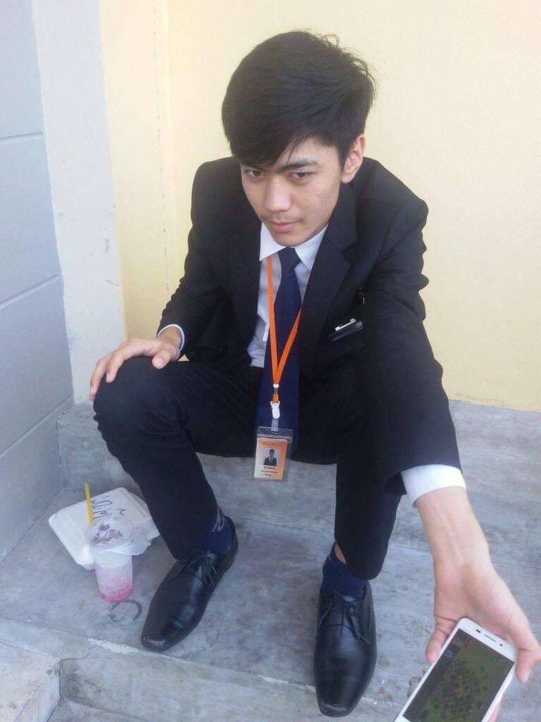 qzN336X5v8hrSph's tweet photo. ខ្ញុំចង់បៀមក្តនាក់និងណាស់ឆាតមកសុំបៀមក្តតិច https://t.co/gOYJ0REAoj