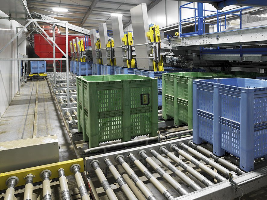 HStorage's tweet photo. CABKA convence en las instalaciones totalmente automatizadas de la industria alimentaria #CABKA #Contenedores https://t.co/xVKDqws60w https://t.co/f6109Ate7J