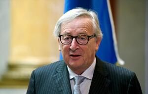 RussSL's tweet image. #BRUSSELS: European Commission President Jean-Claude #Juncker is #criticizing the #way #EU #leaders chose his successor and others for the bloc's #top #jobs for the next five years. Juncker said Friday that "the process was #not #very #transparent" buff.ly/2NOjJ8f
