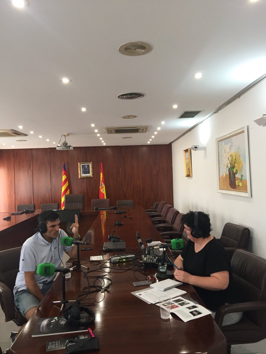 .⁦<a href="/LuisLarrodera/">Luis Larrodera</a>⁩ director del 31 Festival de Cine de #lAlfàs en directo en ⁦<a href="/OndaCeroMB/">Onda Cero Marina Baixa</a>⁩