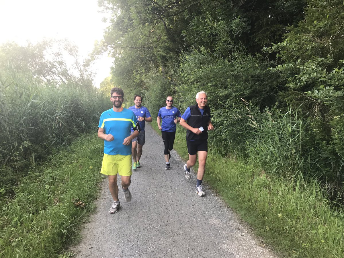 woidl78's tweet photo. #RundStastic #RundS @_JanTon_ Vorbereitung zu B2Run 2019! Läuft bei RundS https://t.co/NcbYsVxlLz
