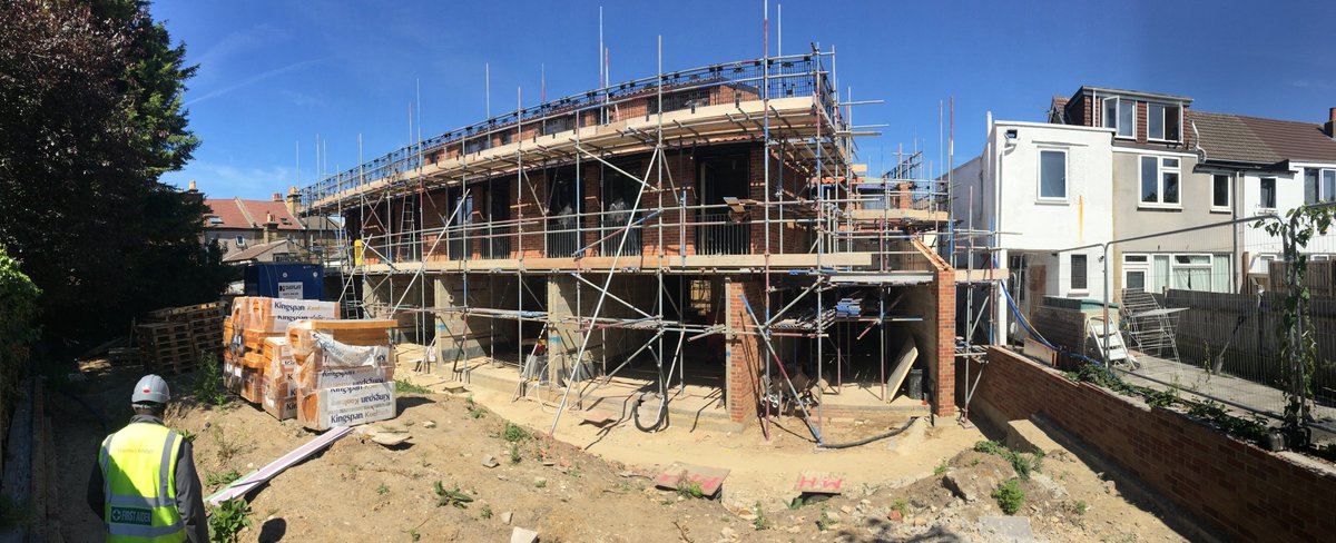DLA London's Eden Parade residential scheme looking great in the summer sunshine. We are with delivering a new row of high quality terraced houses with our fantastic team @TotalProp <a href="/MDAtoday/">MDA Consulting</a> @BWBConsulting @Thomas_Sinden #Beckenham #Bromley #London #Architecture #Housing