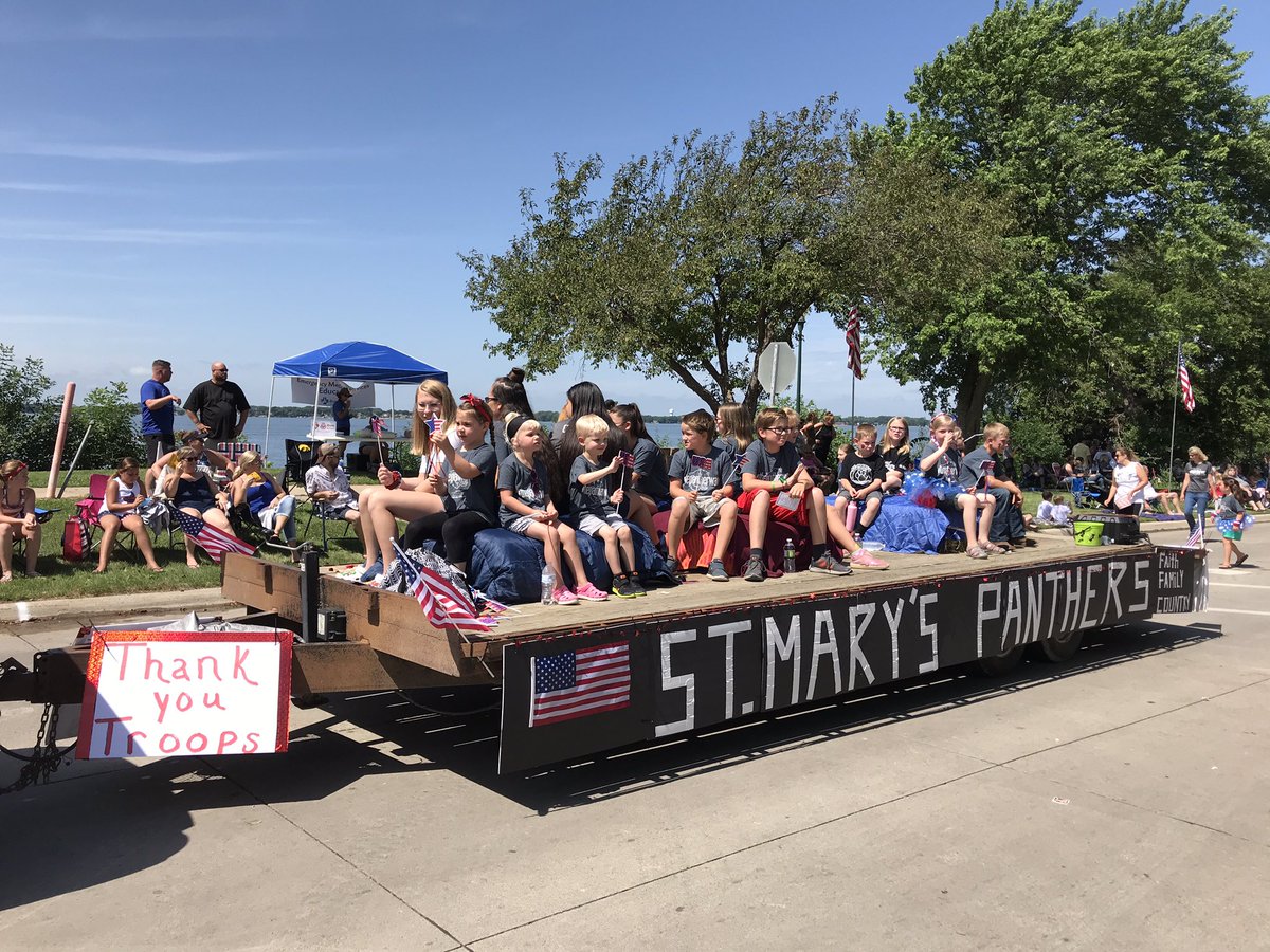 StMarysSL's tweet photo. Great PTP float in the #SSSpectacular Big Parade #4thofJuly yesterday! https://t.co/030r3uBVAo