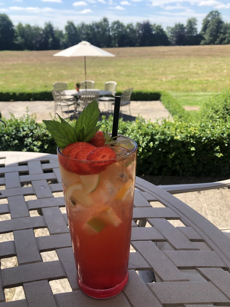 What a beautiful day here at <a href="/BrockencoteHall/">Brockencote Hall</a> our terrace is looking stunning. Fancy one of our homemade Lemonade’s? So refreshing in this weather. #terrace #lemonade #homemade #sunshine