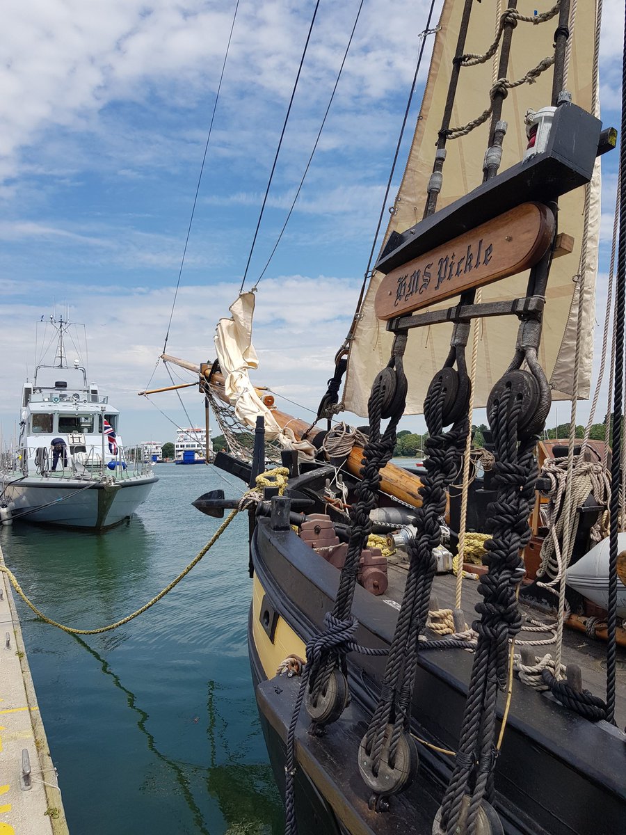 NewForestArch's tweet photo. HMS Pickle replica top sail schooner from 1805 & HMS Trumpeter Archer class patrol vessel are visiting #Lymington #NewForest today & saturday for #Cornwallis celebrations hosted by #MilfordOnSea & #CommandoftheSeas exhibition at @StBarbeMuseum. Well worth a visit if in the area. https://t.co/NnQVsdeFtz