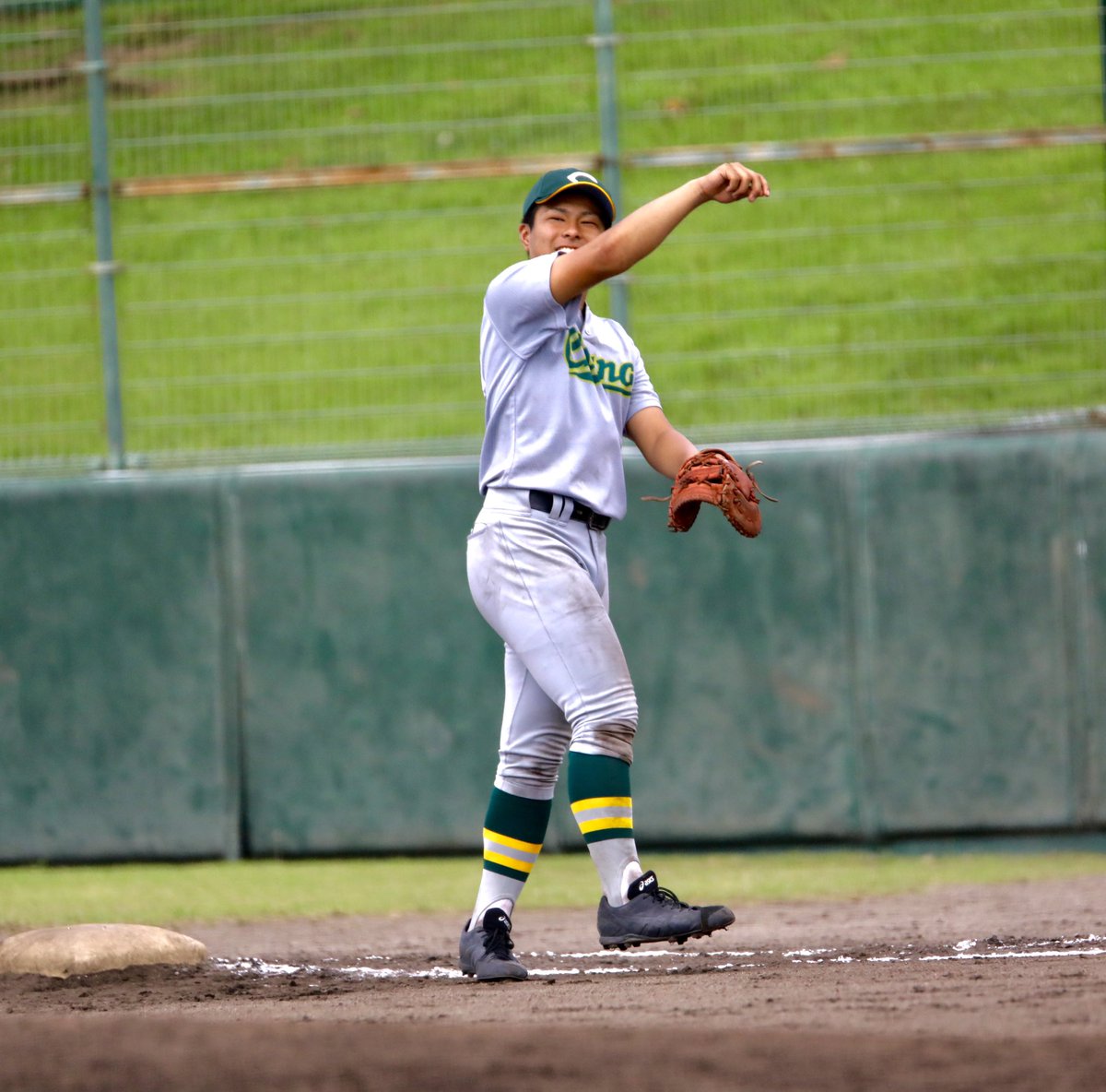 MIRAIphot's tweet photo. 第101回全国高等学校野球選手権沖縄大会
           💫中部農林高等学校✨
     「新たに刻む、ぼくらの軌道。」
   北谷公園野球場🏟 2019.07.02☀️
#第101回全国高等学校野球選手権大会
#沖縄高校野球
#中部農林高等学校
#smile
#新たに刻むぼくらの軌道
#出逢いに感謝 https://t.co/PkpvAq1h0p