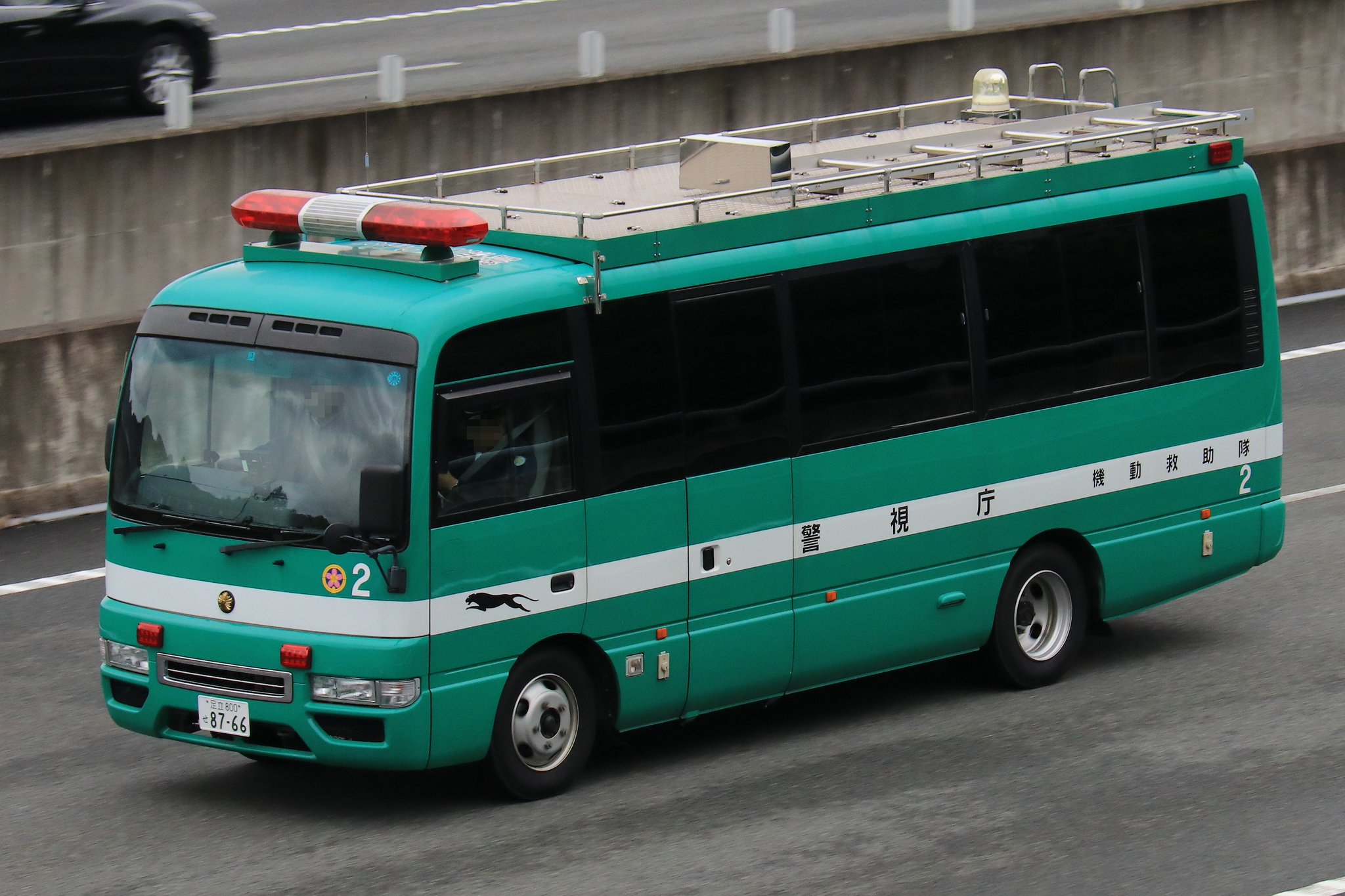 ট ইট র 警視庁 第二機動隊 機動救助車 機動救助隊 レスキュー110 の救助車