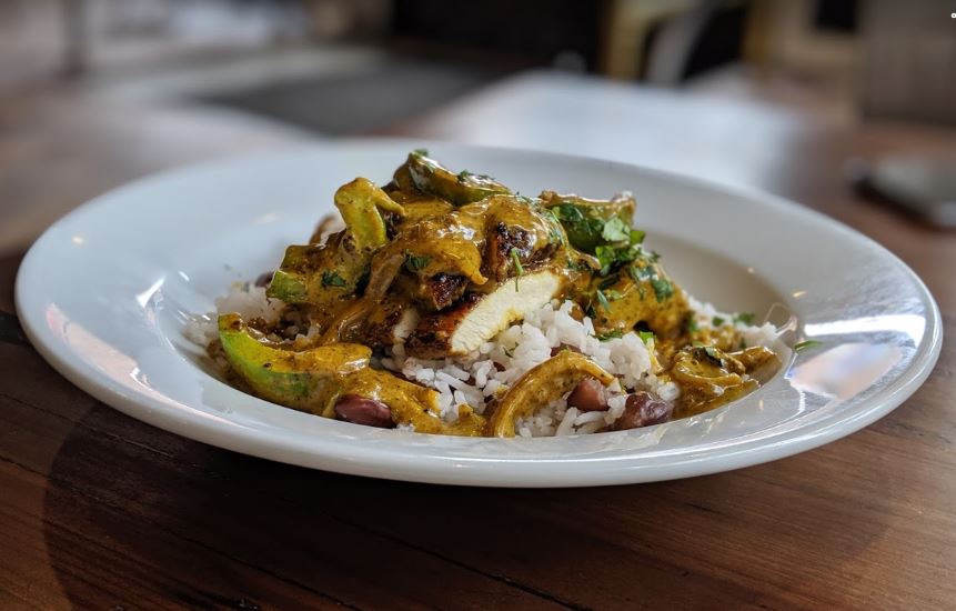 HudsonValleyEat's tweet photo. A new restaurant in Poughkeepsie has a Dominican flare https://t.co/DA8JINNroR
#Poughkeepsie #Dominican #Dutchesscounty https://t.co/EDGI6nWd2J