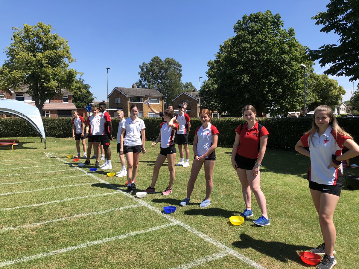 BMS_SP0RT's tweet photo. Our athletes helping out and cheering on the boys and girls @PilgrimsPrePrep Sports Day @BedfordModern. https://t.co/YkVf9TH6iU