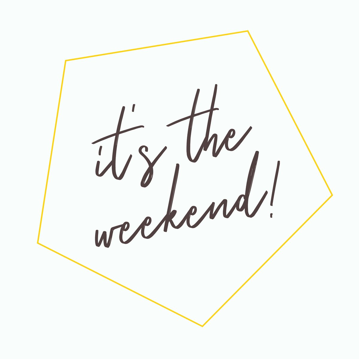 Although as a parent of young kids, the #weekend isn't as relaxing as it used to be 😅 Wr try to do at least one engaging activity with them - even if it's going to the library to play with the fire engine in there 😂
#weekendvibes #fridayfeeling #mumblogger