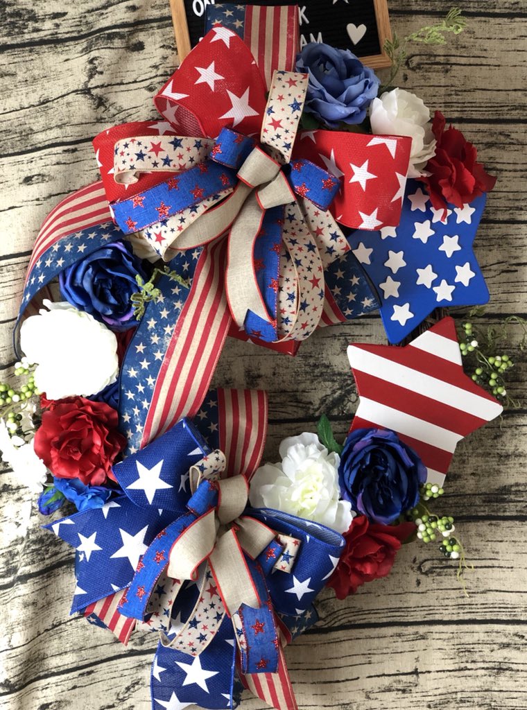 ToughT's tweet photo. A few patriotic things made by me! Etsy shop coming soon! https://t.co/SNPG3PaqRX
