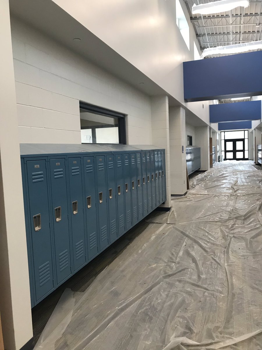 dori_leyko's tweet photo. Donley School is getting closer to being complete!  @Tracey_Barton7 @CityofEL @eltrojans https://t.co/MLOcb2SUaY