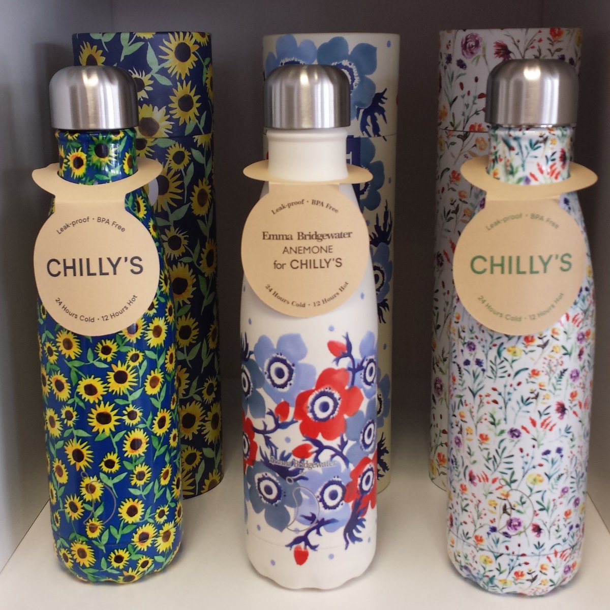 Ruby & Scarlet tweet media