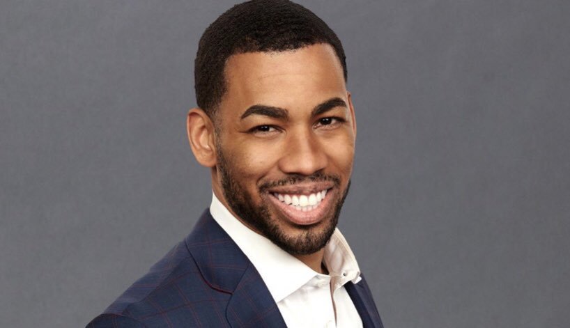 blissfulheart99's tweet photo. Mike for the next bachelor. We need to see more of that smiling face ๐๐๐๐๐๐
๐๐คฃ๐คฉ๐๐๐๐ฌ #bachelor #bachelorette #bachelornation #bachelorinparadise #bachelorbracket https://t.co/GlZBjIbOSM