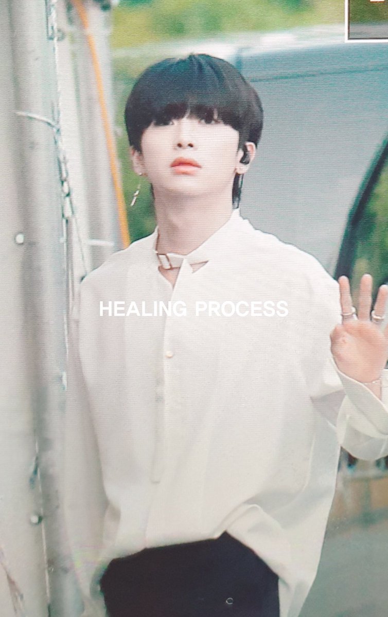 UP10TION_XIAO's tweet photo. [PREVIEW] 190705 하나 대전사랑 푸른음악회 출근 #업텐션 #UP10TION #샤오 #XIAO @UP10TION 
뽀송뽀송🧚🏻‍♂️ https://t.co/NVajICATdi