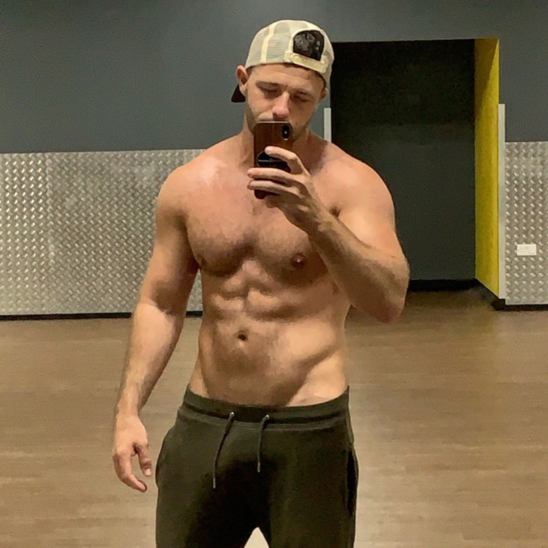 Max Deeds on Twitter: "Good afternoon you sexy lot 😛…