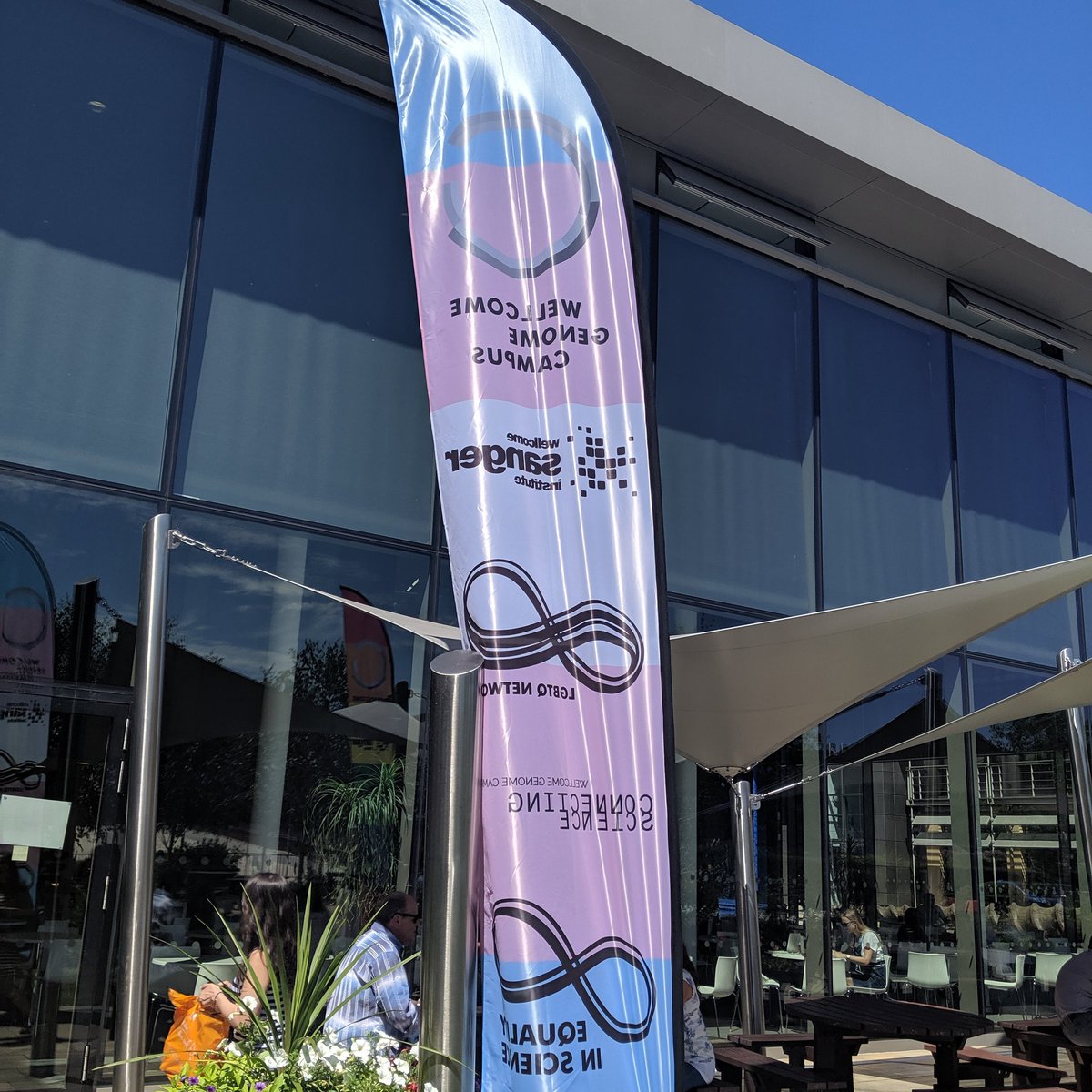 Lovely to see the #PRIDEinSTEM celebrations on campus today <a href="/emblebi/">EMBL-EBI</a> <a href="/sangerinstitute/">Wellcome Sanger Institute</a> <a href="/PrideinSTEM/">Pride In STEM</a> <a href="/CampusLgbtq/">GenomeCampusLGBT+</a> @EqualityScience #PRIDEinSTEM 🏳️‍🌈
