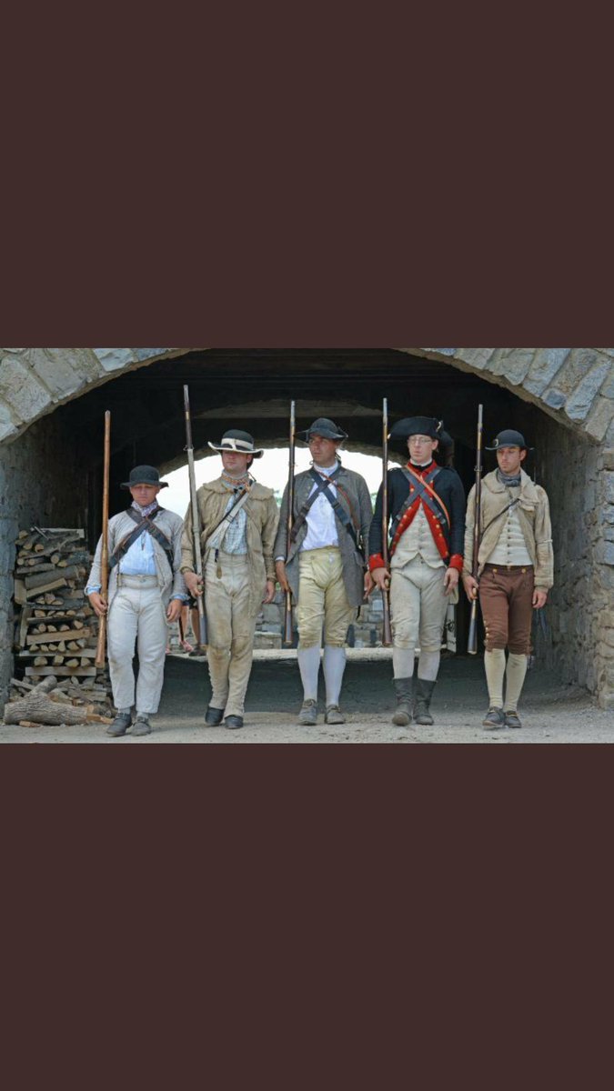Managed to get my hands on a pic of the actual assault team that took the first British airport during the Revolutionary War. These savages knocked out so many of George III's planes, effectively rendering the British Air Force useless for over a century. 'Murica. 🇺🇸