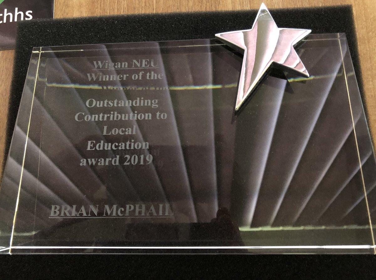 FredLongworth's tweet photo. Our very own Brian McPhail being congratulated by @lisanandy for his NEU award for outstanding contribution to education. Everyone at the school is proud of what he has achieved.🥇 https://t.co/iKC51LxWsd