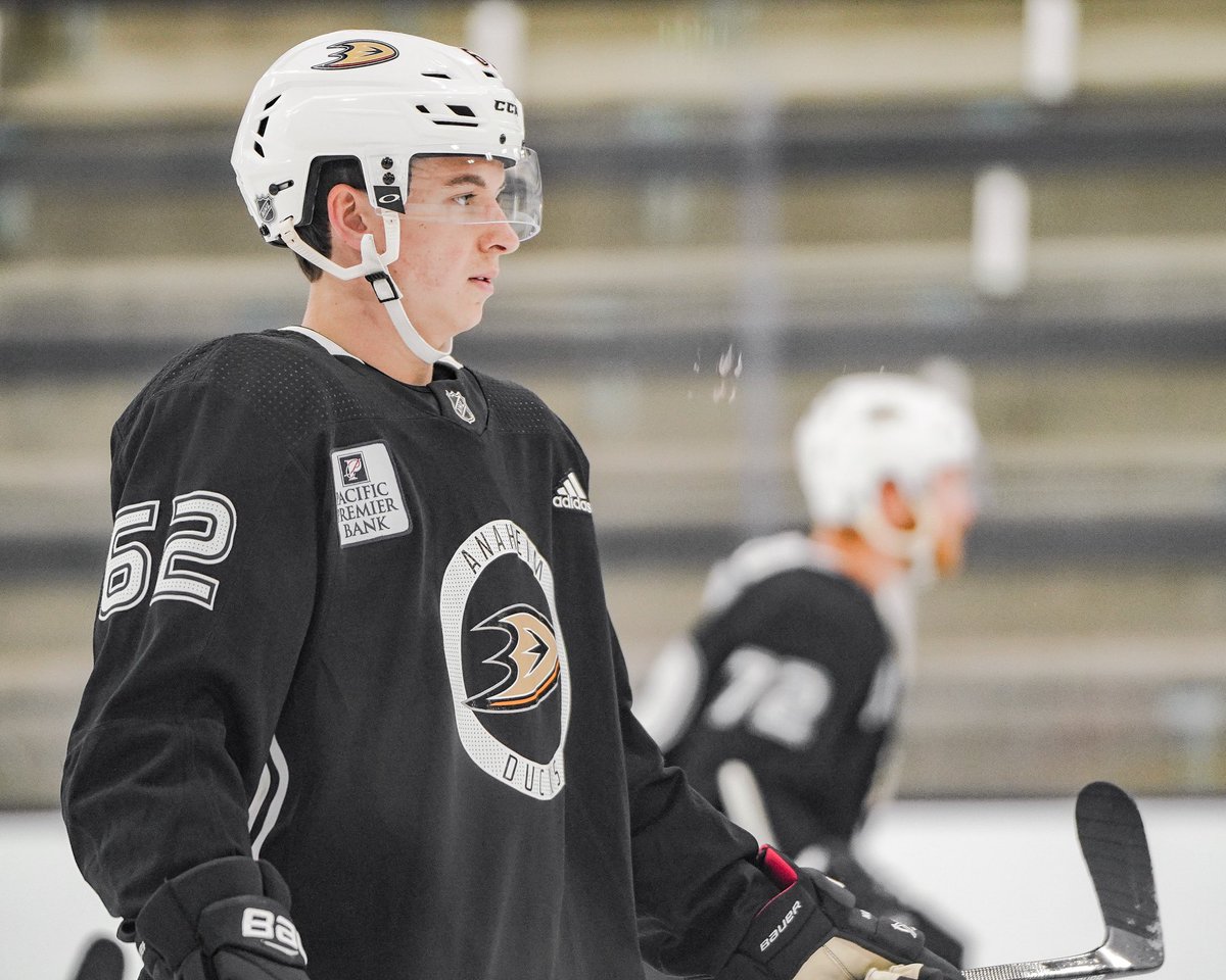 Thanks <a href="/AnaheimDucks/">Anaheim Ducks</a> for a great week at camp ! #quack