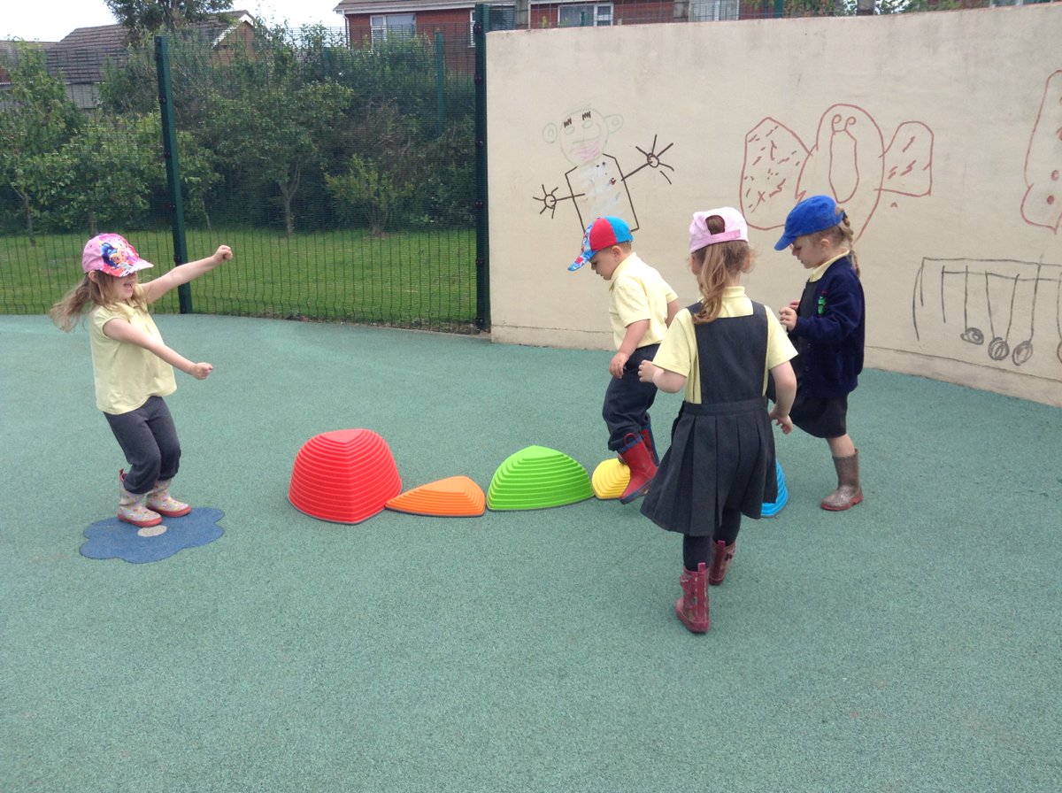 SNNSch's tweet photo. A huge big thank you to @HISthNormanton for donating some fantastic resources to our children. They have had great fun in the sun trying some of them out today! https://t.co/6DopxfKtNA