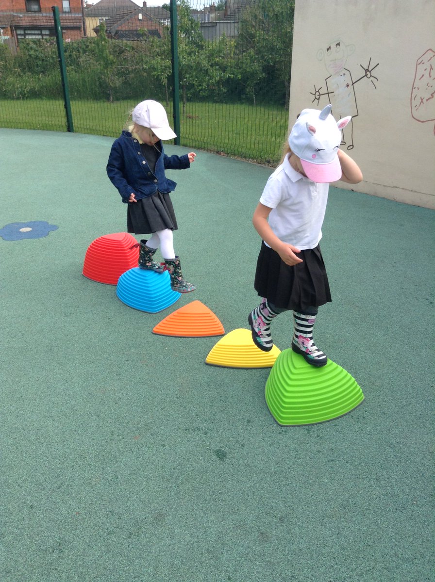SNNSch's tweet photo. A huge big thank you to @HISthNormanton for donating some fantastic resources to our children. They have had great fun in the sun trying some of them out today! https://t.co/6DopxfKtNA
