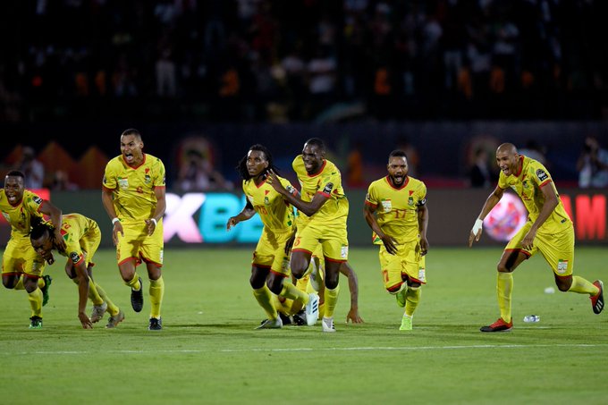 View image on Twitter