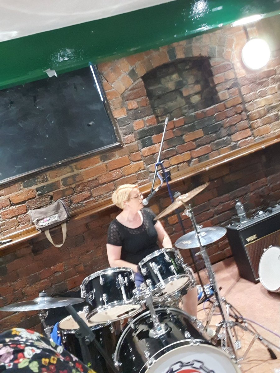 insidePRIMER's tweet photo. Loaded in and sound check sorted :) #seeyouatthebar #Dudley #drummer #violin #bass #liveandloud #liveandunsigned https://t.co/pY0i9mxmr6
