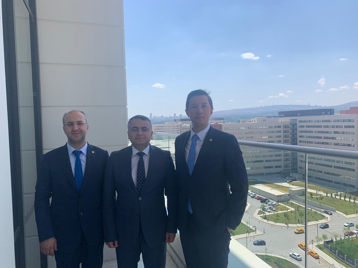 bultisad's tweet photo. @bgtrchamber Başkanı @EdisEmre Başkan Vekili Ömer Eren ve Genel Müdür Ventsislav Venkov’un bugünkü #Ankara ziyaretleri programında @saglikbakanligi Uluslararası Sağlık Hizmetleri A.Ş. Ankara Sanayi Odası @ASOResmiAdres ve #Bulgaristan’ ın Ankara Büyükelçiliği vardı. https://t.co/zflG7s5SvY