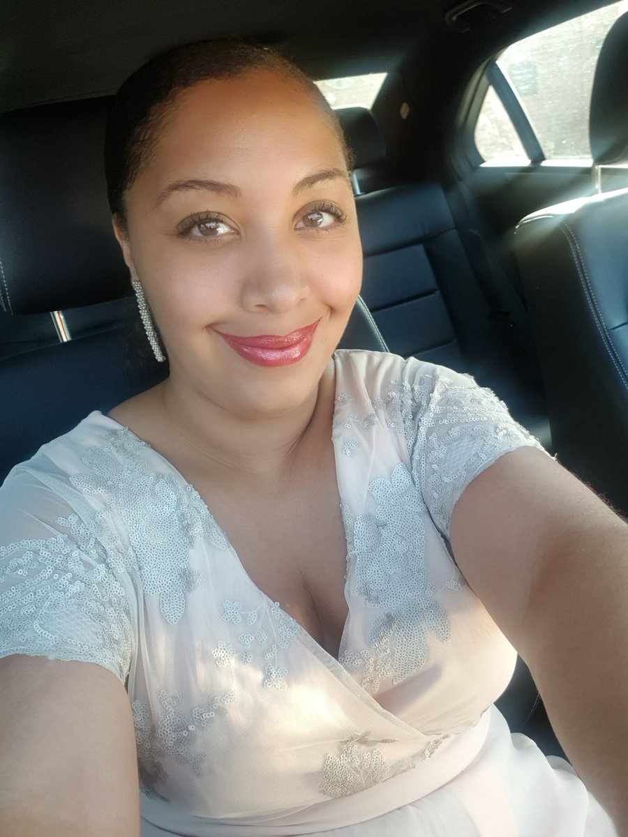 jamiladavis's tweet photo. On my way to the @AwardsEducation at the #vocoStjohnshotel. #1sttime #honouringeducators. Goodluck to all the finalist. https://t.co/r5zefgxQ7V