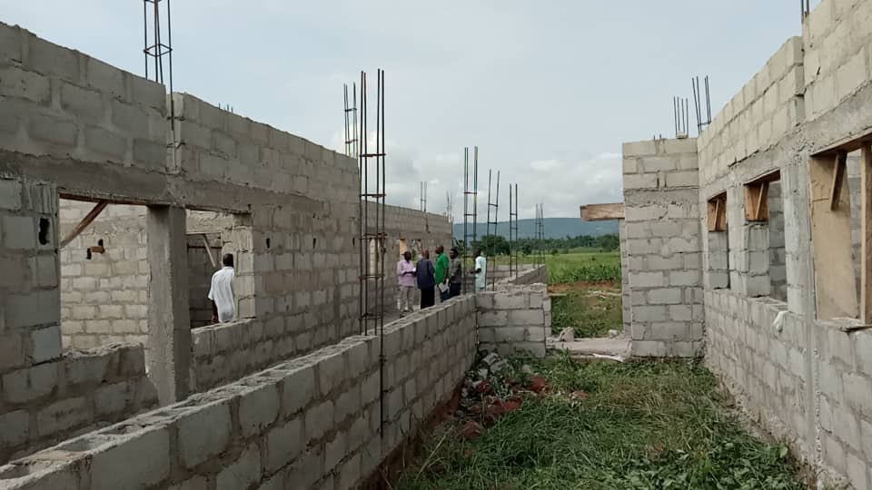 icpcnigeria's tweet image. ICPC Constituency Projects Tracking Group Team visits site of construction of a Drug Rehabilitation Centre  in Karara village, Lokoja, LGA, Kogi State.
#ConstituencyProjects #DoTheRightThing #IntegrityPays
