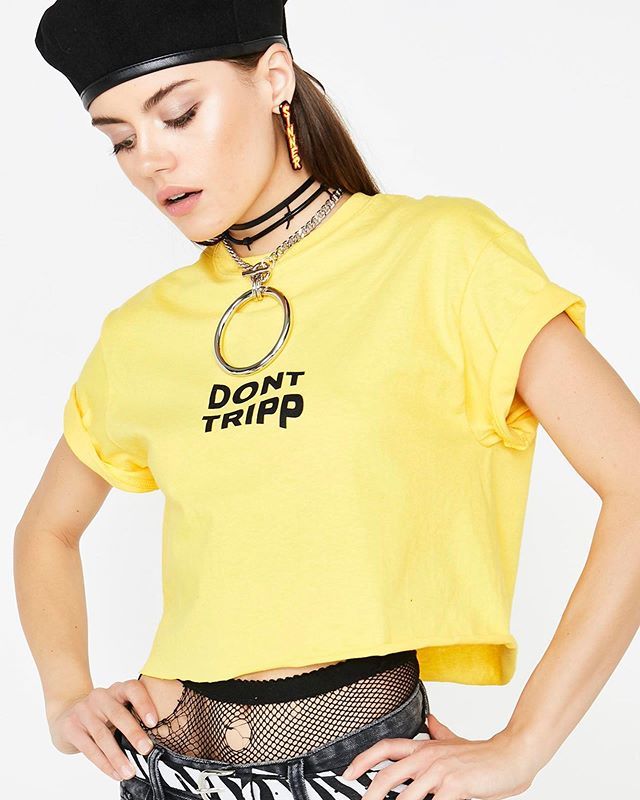 This crop tee? 60% off. 🌴 Code: NEWNEW this weekend only! 🌴 📷: <a href="/dollskill/">Dolls Kill</a> #VALLEYHIGHLIFE ift.tt/2NxyBaB