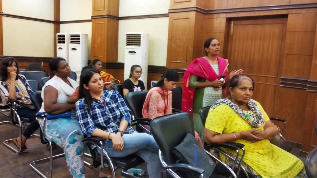 86fatima2015's tweet photo. Victims from different states with their old parents or toddlers.....what  is their fault?They did marriage, trusted a person &amp; were devoted..is this their crime?
Kindly ensure fast track courts, Separate Police wing , Deadline for judiciary and police shud not b more thn 90 dys https://t.co/8440JmAUkG