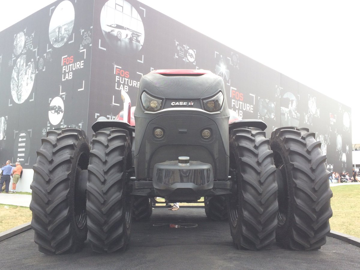 classiccarguru1's tweet photo. #RoboTractor Case IH
#AutonomousVehicles @fosgoodwood
#FOS https://t.co/XHlvembjTB