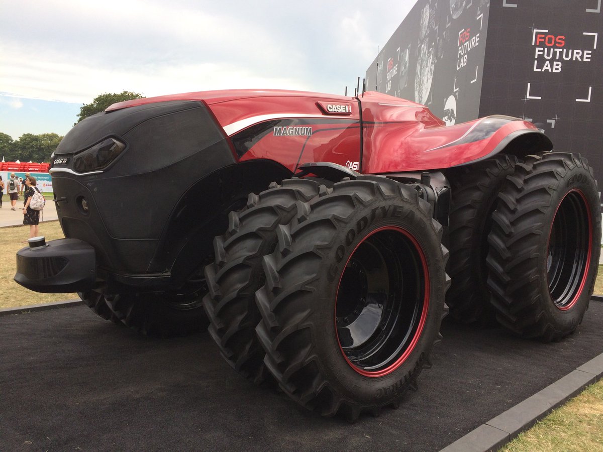 classiccarguru1's tweet photo. #RoboTractor Case IH
#AutonomousVehicles @fosgoodwood
#FOS https://t.co/XHlvembjTB