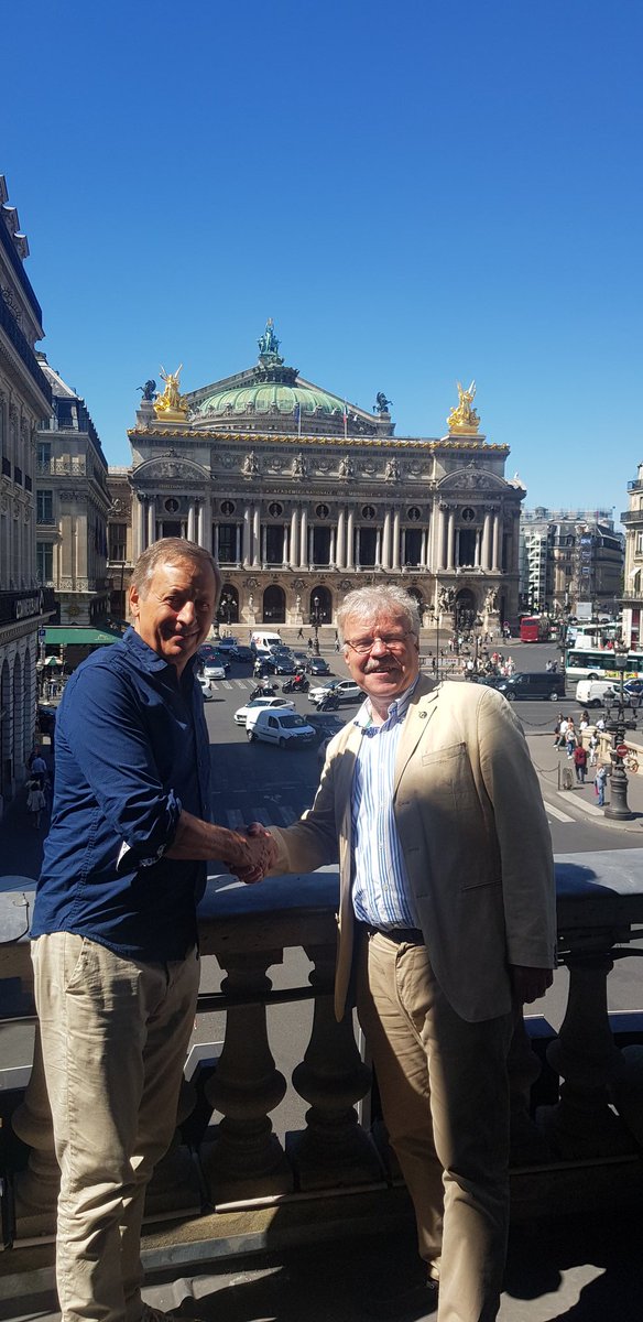 Outgoing ASE Europe President Michel Tognini transferred the function to incoming ASE Europe President Reinhold Ewald today. Thanks, Michel, for three years of outstanding service for ASE Europe!