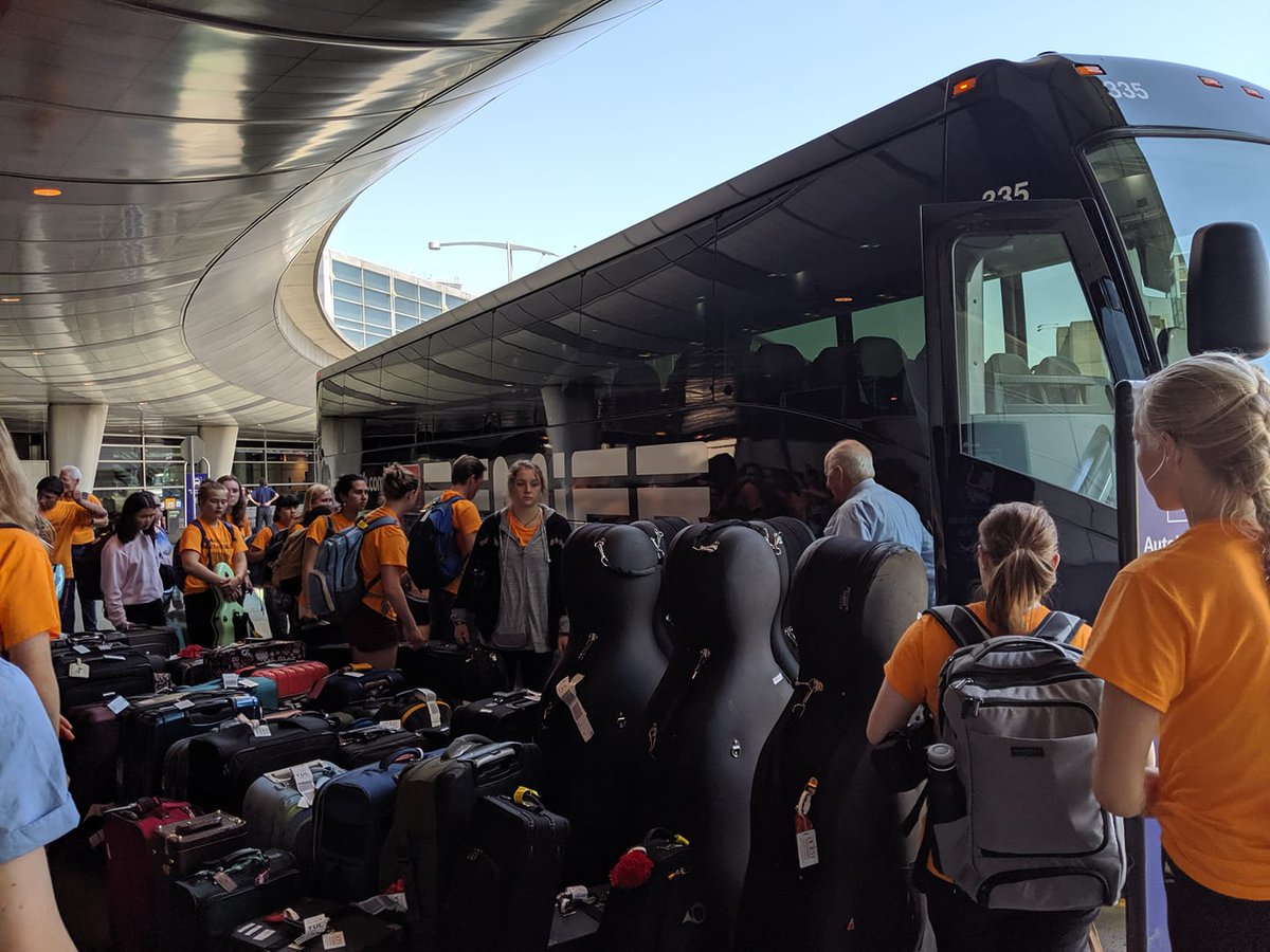 VYOAorg's tweet photo. The #vyoa has made it back safely. Here we are getting ready to load the bus at Montreal airport. Thanks, @acfea! https://t.co/ihDSLkLk3U